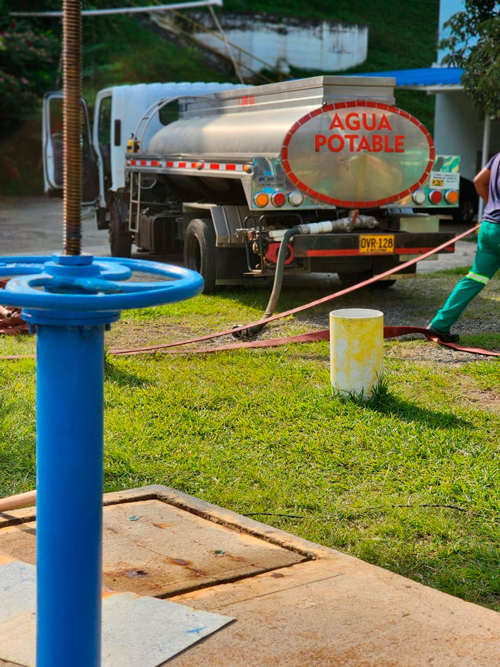 Mantenimiento a planta de tratamiento de agua potable Mantenimiento a planta de tratamiento de agua potable