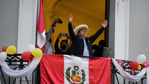 Notas rápidas y "espontáneas" sobre lo ocurrido en Perú