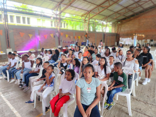 Semilleros de vida para la comunidad Nortecaucana Semilleros de vida para la comunidad Nortecaucana
