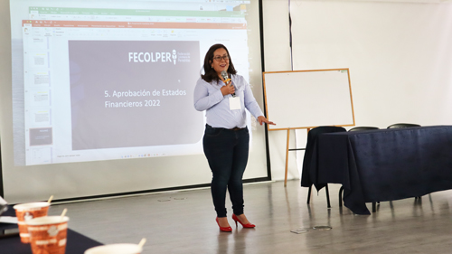 Adriana Hurtado, presidenta Fecolper