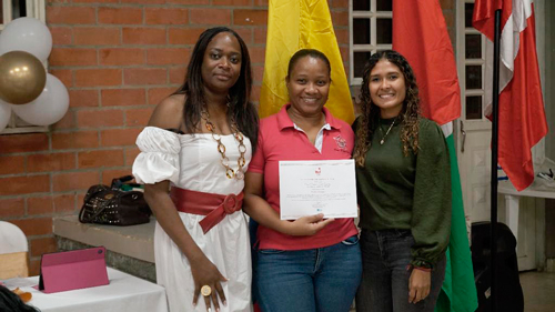 Portejadeños certificados por Univalle Portejadeños certificados por Univalle