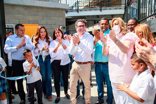 Estudiantes de Guacarí alegres por nuevo Colegio 10 Estudiantes de Guacarí alegres por nuevo Colegio 10