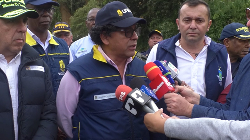 Gobierno anuncia la posibilidad de una nueva vía en Rosas Gobierno anuncia la posibilidad de una nueva vía en Rosas