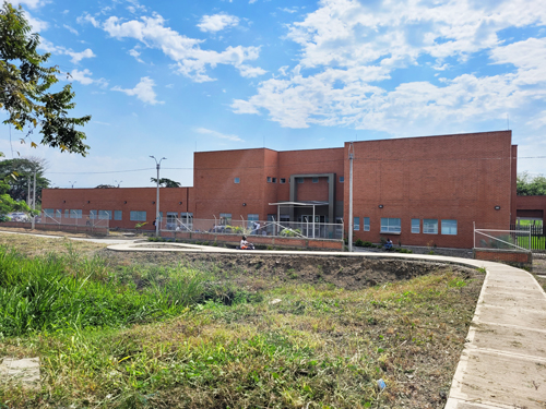 Peligro vial para ingresar al nuevo hospital de Puerto Tejada Peligro vial para ingresar al nuevo hospital de Puerto Tejada