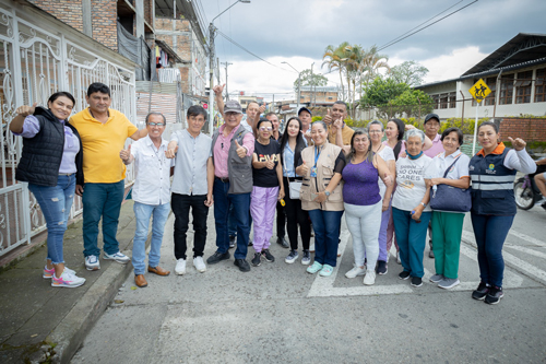 Alcalde entregó obras de impacto social en la comuna 8