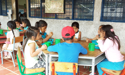 Garantizado el Programa de Alimentación Escolar PAE en el Cauca Garantizado el Programa de Alimentación Escolar PAE en el Cauca