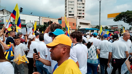 Marchas contra el presidente Gustavo Petro Marchas contra el presidente Gustavo Petro