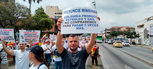 Marchas contra el presidente Gustavo Petro Marchas contra el presidente Gustavo Petro