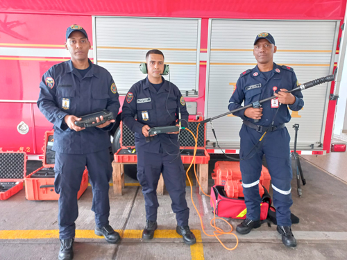 Bomberos de Cali unen fuerzas en Turquía Bomberos de Cali unen fuerzas en Turquía