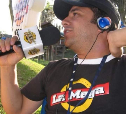 33 años viviendo la música 33 años viviendo la música