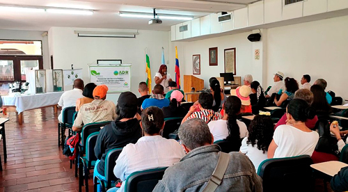 Gobernación del Valle con los productores rurales
