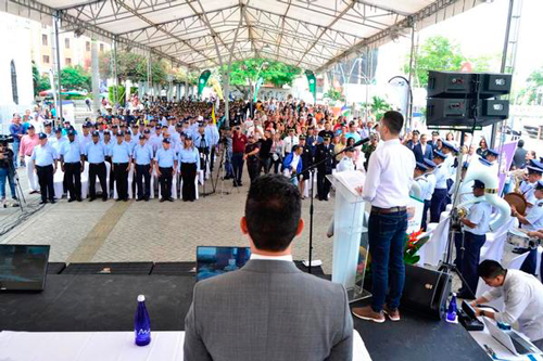 la Secretaría de Movilidad Distrital hace homenaje