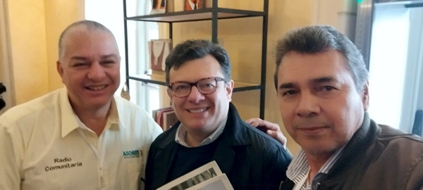 Juan Guillermo Cano, Homan Morris, Dagoberto Muñoz. Juan Guillermo Cano, Homan Morris, Dagoberto Muñoz.