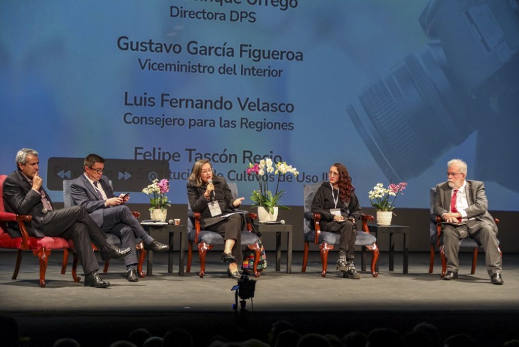 Conclusiones del Encuentro Nacional de Medios Conclusiones del Encuentro Nacional de Medios