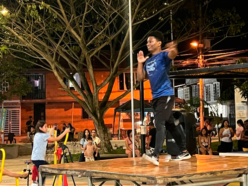Rumba al barrio: actividad física en Quilichao. Rumba al barrio: actividad física en Quilichao.