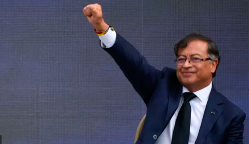 Colombia: ¿Refundación o transición?