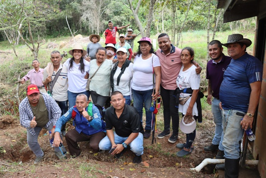 Agua para Nuevo México en Santander de Quilichao Agua para Nuevo México en Santander de Quilichao