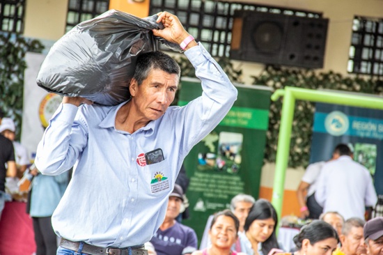 Cafetón por Rosas - Cauca Cafetón por Rosas - Cauca