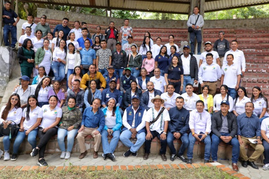 Más de $40.000 millones están siendo invertidos en el municipio de Almaguer Más de $40.000 millones están siendo invertidos en el municipio de Almaguer