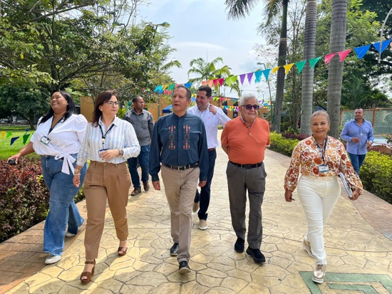 Programas sociales de Comfacauca, semilleros de paz y transformación social Programas sociales de Comfacauca, semilleros de paz y transformación social