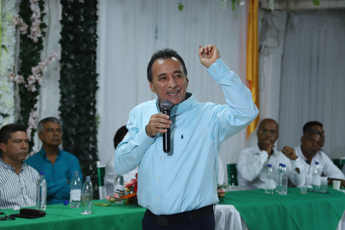 Alfonso Trujillo Fernández, precandidato a la Alcaldía de Santander de Quilichao. Alfonso Trujillo Fernández, precandidato a la Alcaldía de Santander de Quilichao.