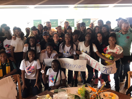 Niñas de Fundación Colombianitos conocen a Selección Colombia Femenino Niñas de Fundación Colombianitos conocen a Selección Colombia Femenino