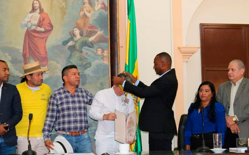 El 'Príncipe' recibe homenaje por su labor ambiental El 'Príncipe' recibe homenaje por su labor ambiental