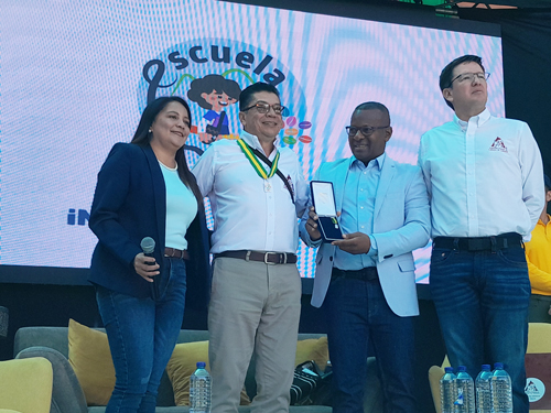 Federación Nacional de Cafeteros celebra 96 años 