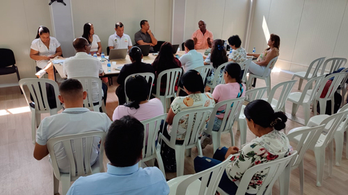 Gobierno Departamental resuelve necesidades educativas.