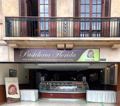 Los grandes éxitos musicales se planearon en una cafetería