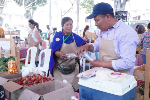 'Cali, Volvamos A Sonreír’ en comuna 4 con mercado campesino 'Cali, Volvamos A Sonreír’ en comuna 4 con mercado campesino