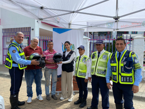 400 vallecaucanos se capacitaron en seguridad vial 400 vallecaucanos se capacitaron en seguridad vial