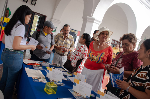 Apoyo a líderes de las JAC para su educación superior