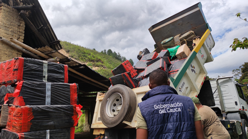 Gobernación del Cauca destruyó cigarrillos de contrabando
