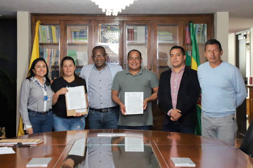 Obras de infraestructura y salud para municipios caucanos