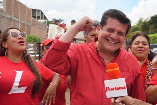 Campo y Víctor Ramírez unen fuerzas por la Gobernación. Campo y Víctor Ramírez unen fuerzas por la Gobernación.