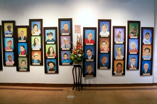 Salón Excelencia