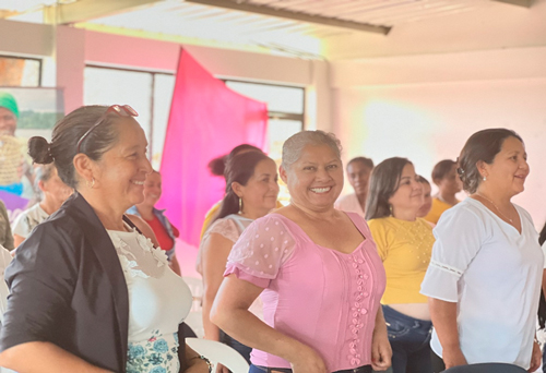 'Enrútate con las Mujeres': Empoderamiento económico 'Enrútate con las Mujeres': Empoderamiento económico