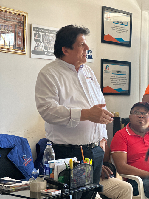 Víctor Ramírez: Compromisos con la comuidad de Puerto Tejada Víctor Ramírez: Compromisos con la comuidad de Puerto Tejada