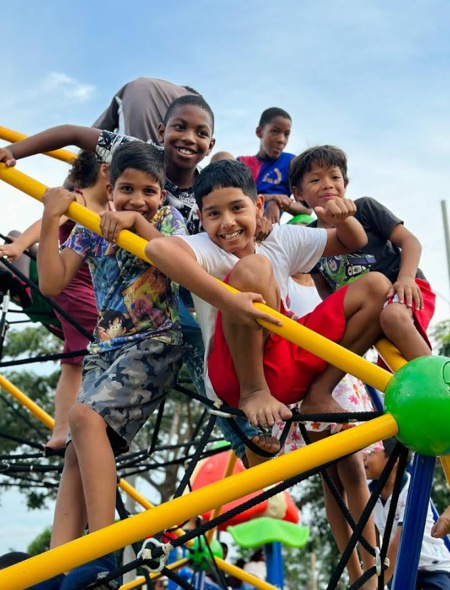 Viviendas y nuevo polideportivo beneficiarán a familias portejadeñas