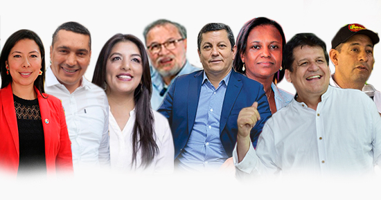 TRES DAMAS Y CINCO CABALLEROS