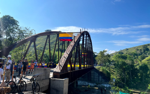 Habilitación del puente El Alambrado conectado Valle y Quindío Habilitación del puente El Alambrado conectado Valle y Quindío