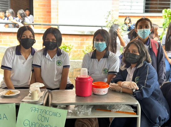 Con jornadas educativas e informativas se promueven los hábitos y estilos de vida saludables