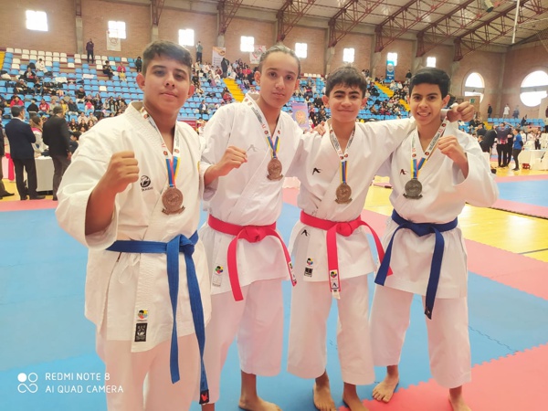 Deportistas de Karate dejaron en alto el nombre de Santander de Quilichao Deportistas de Karate dejaron en alto el nombre de Santander de Quilichao