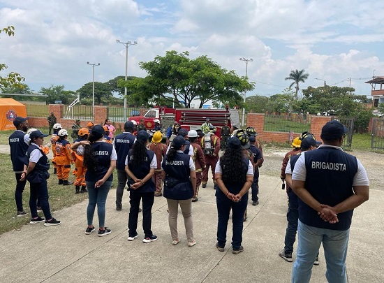 Fortalecen capacidad de respuesta ante fenómenos amenazantes en Villa Rica Fortalecen capacidad de respuesta ante fenómenos amenazantes en Villa Rica