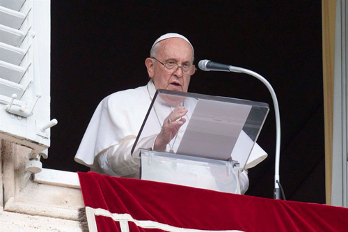 «¡Alto el fuego! ¡Deténganse, hermanos!»: Papa Francisco
