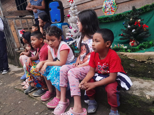Estudiantes llevan esperanza y amor a Popayán