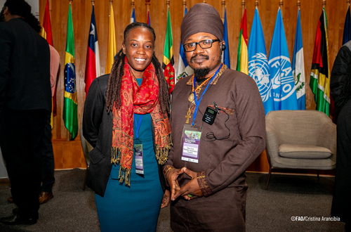 Apoyo de instituciones a red afrodescendiente