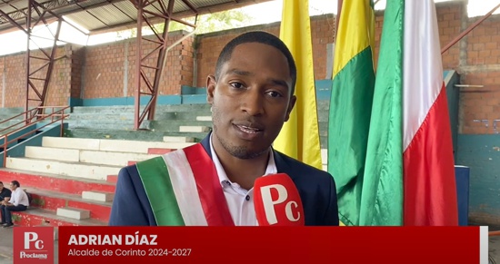 Adrián Díaz asume la Alcaldía de Corinto con compromiso y optimismo por el progreso.