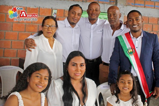 Adrián Díaz asume la Alcaldía de Corinto con compromiso y optimismo por el progreso.